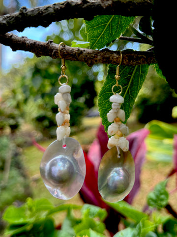 MABÉ TAHITIAN PEARL + NIIHAU MOMI HELECONIA EARRING