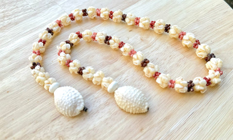 NIIHAU SHELL CROWNFLOWER NECKLACE (22 inch)