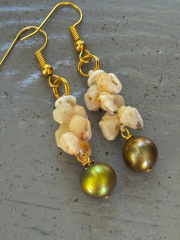 SALE $79 NIIHAU SHELL GREEN PEARL EARRING
